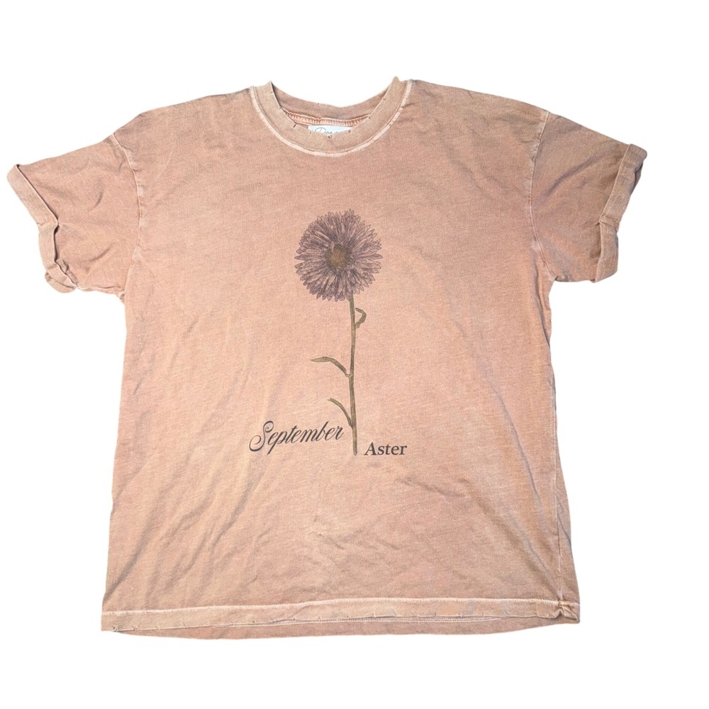 Girl Dangerous September Aster Graphic Women XS Peach‎ Distressed Flower T-Shirt